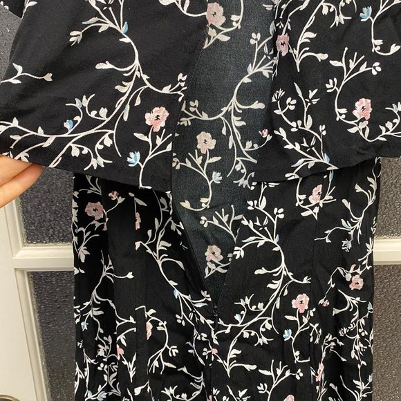 Dynamite Floral Mini Dress - Picture 8 of 9